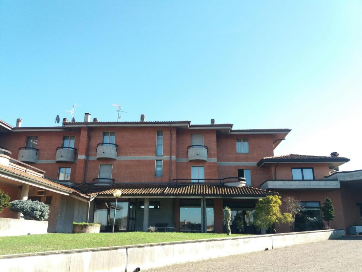 Hotel Verri Misano di Gera dʼAdda Exterior foto